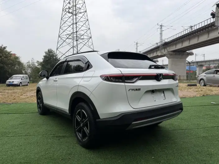 Honda Vezel 2023 Model 1.5L CVT Pioneer Edition – фото 5