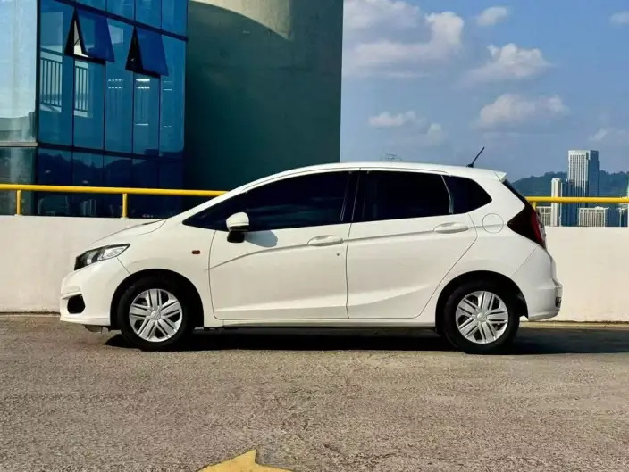 Honda Fit 2020 Model 1.5L CVT Comfort Edition – фото 3