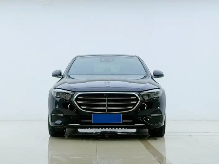 Mercedes-Benz E-Class 2025 Model E 300 L Luxury Model sedan – фото 2