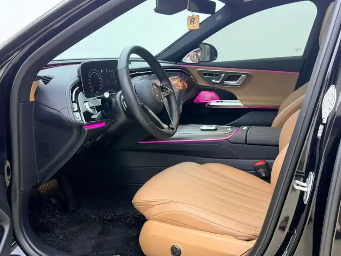 Mercedes-Benz E-Class 2025 Model E 300 L Luxury Model sedan – фото 8