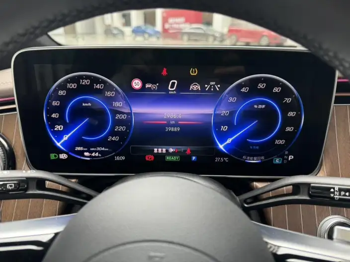 Mercedes-Benz EQE SUV 2024 Model EQE SUV 500 4MATIC Deluxe Edition – фото 9