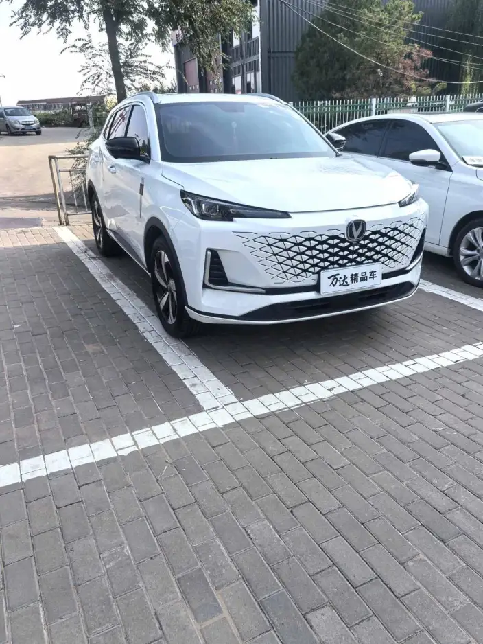 Changan CS55 PLUS 2024 Model Third generation 1.5T DCT Noble Model – фото 3