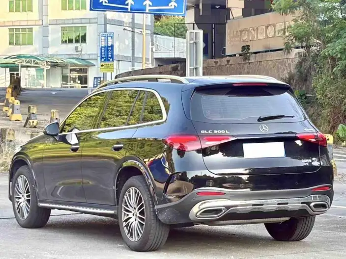 Mercedes-Benz GLC 2025 Model Facelift GLC 300 L 4MATIC Dynamic Model 5 seat – фото 3