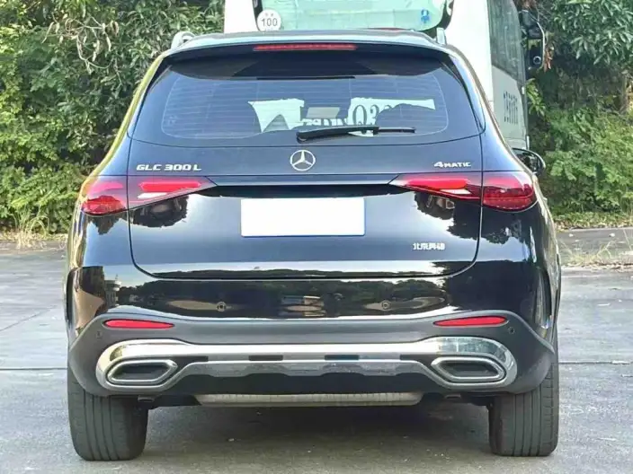 Mercedes-Benz GLC 2025 Model Facelift GLC 300 L 4MATIC Dynamic Model 5 seat – фото 4
