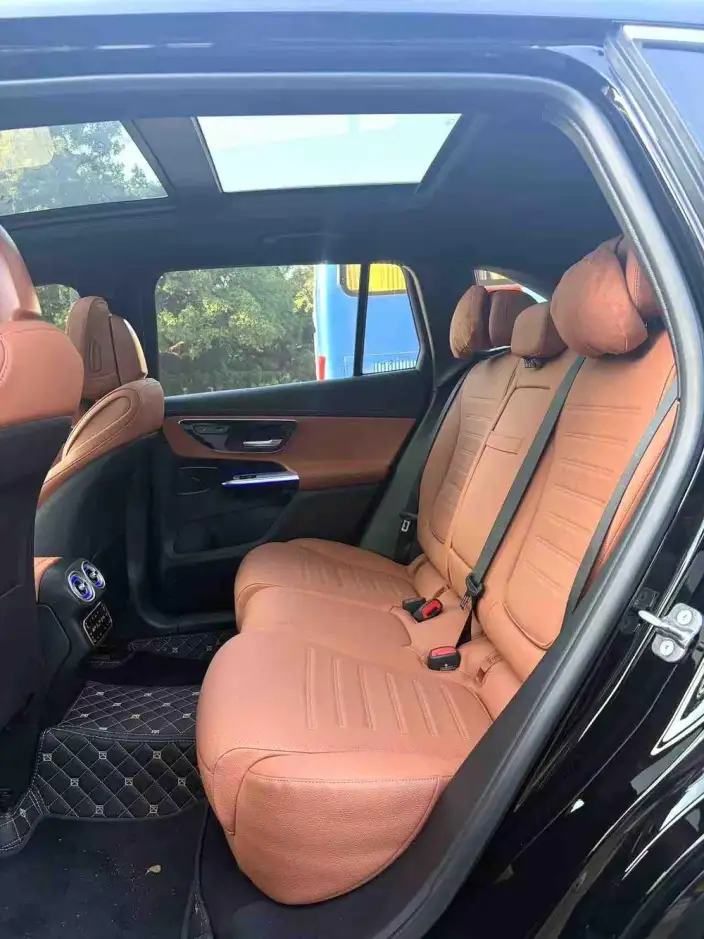 Mercedes-Benz GLC 2025 Model Facelift GLC 300 L 4MATIC Dynamic Model 5 seat – фото 9