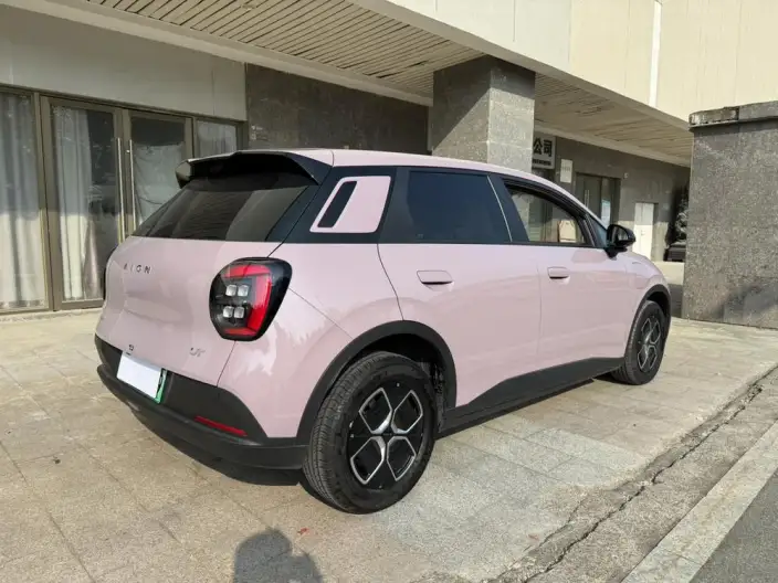 AION UT 2025 Model 330 Starlight Edition – фото 7