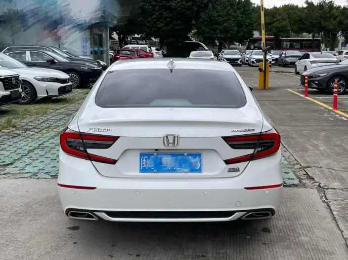 Honda Accord 2022 Model 260TURBO Deluxe Edition – фото 5