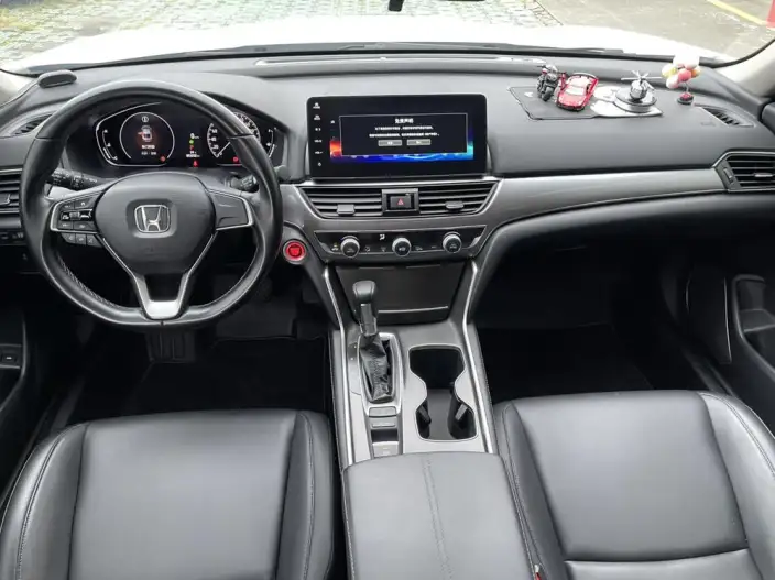 Honda Accord 2022 Model 260TURBO Deluxe Edition – фото 7