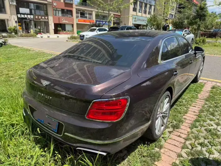 Continental Flying Spur 2020 Model 6.0T W12 Standard Edition