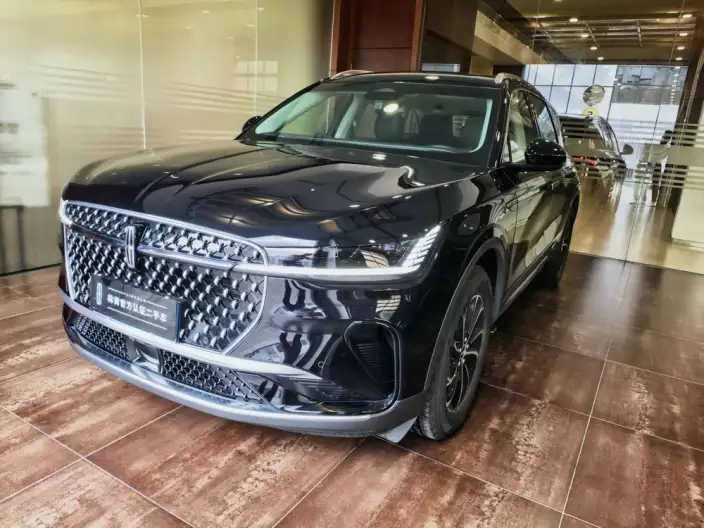 Nautilus 2026 Model 2.0T 2WD Voyage – фото 1
