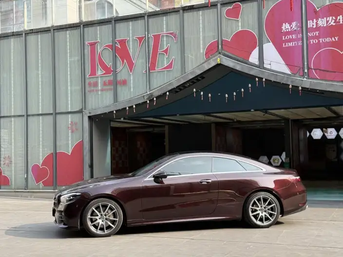 Mercedes-Benz E-Class Imported 2023 Model E 260 Coupe – фото 4
