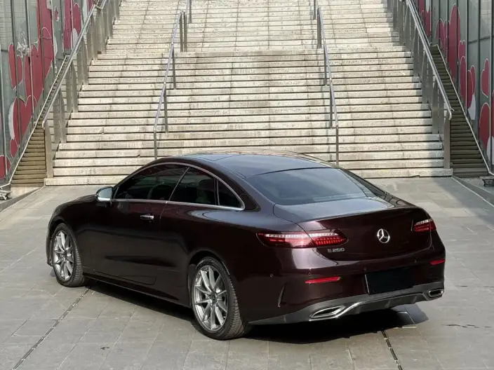 Mercedes-Benz E-Class Imported 2023 Model E 260 Coupe – фото 5