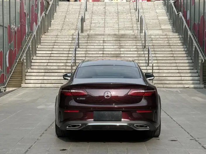 Mercedes-Benz E-Class Imported 2023 Model E 260 Coupe – фото 6