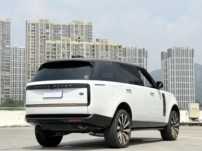 Range Rover 2024 Model 3.0 L6 400PS Shengshi Extended Edition – фото 6
