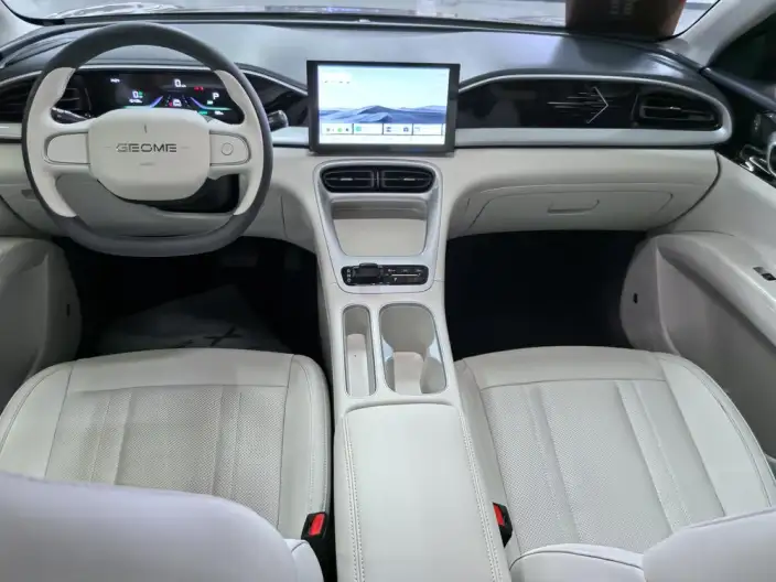 Geely Galaxy StarWish 2025 Model 310km Youth Edition – фото 8