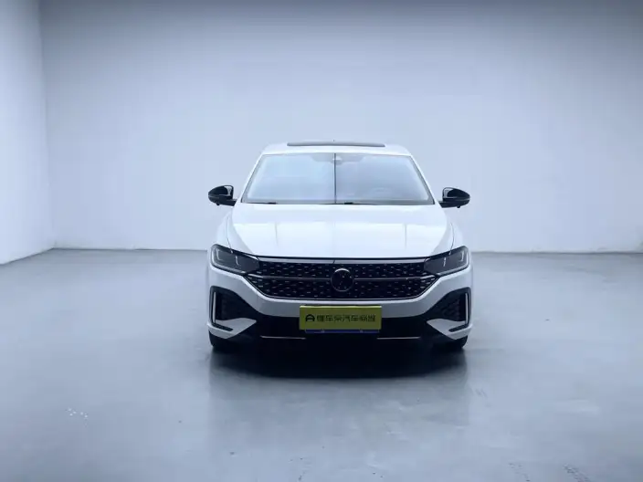 Volkswagen Lavida 2024 Model 300TSI DSG Starry Sky Leading Edition – фото 2