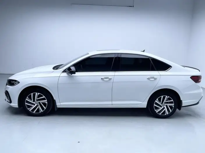 Volkswagen Lavida 2024 Model 300TSI DSG Starry Sky Leading Edition – фото 4