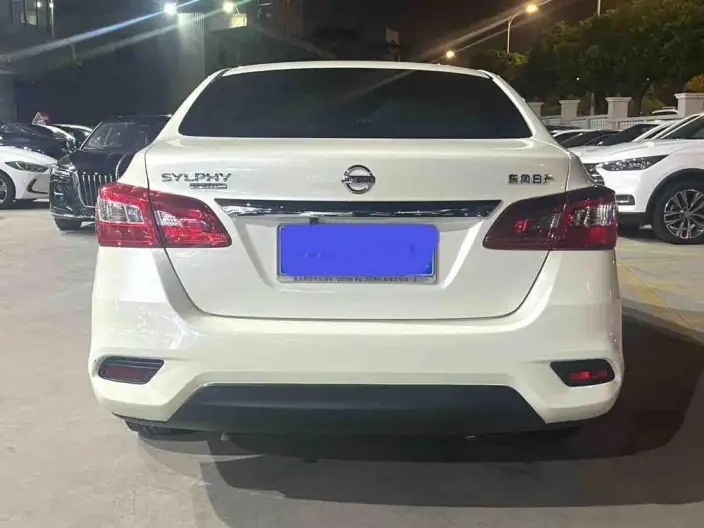 Nissan Sylphy 2021 Model Classic 1.6 XE CVT Comfort Edition – фото 5