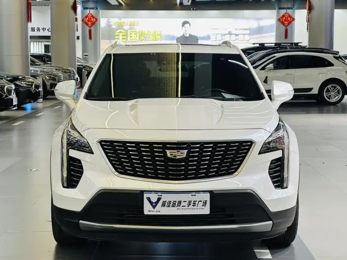 Cadillac XT4 2023 Model 28T 2WD Luxury Model – фото 2