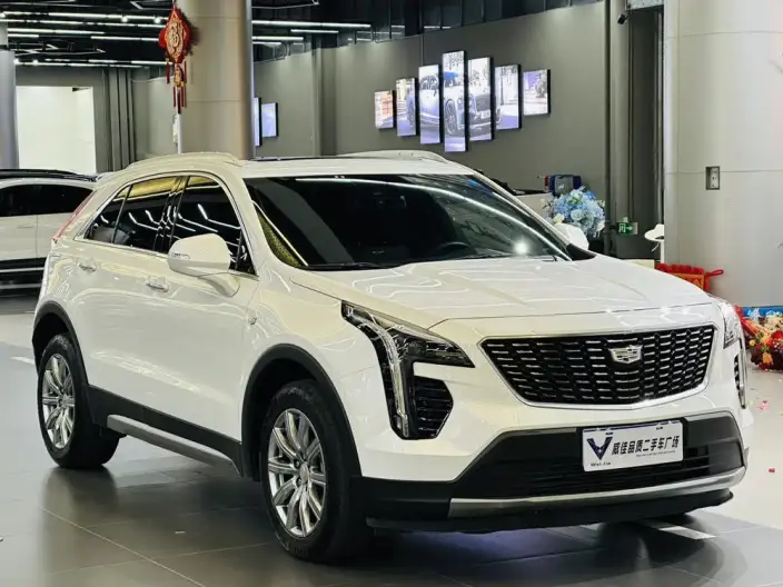Cadillac XT4 2023 Model 28T 2WD Luxury Model – фото 3