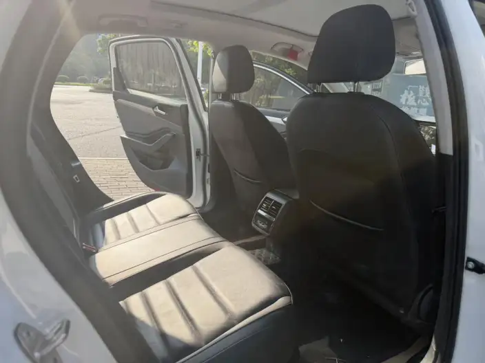 Volkswagen Sagitar 2021 Model 280TSI DSG Comfort Zhilian Edition – фото 9