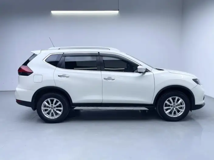 Nissan X-Trail 2020 Model 2.0L CVT Smart Connect Comfort Edition 2WD – фото 8