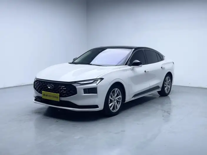 Ford Mondeo 2022 Model EcoBoost 245 Luxury Model – фото 1