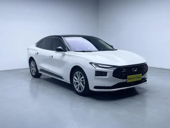 Ford Mondeo 2022 Model EcoBoost 245 Luxury Model – фото 3
