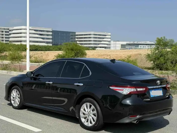 Toyota Camry 2023 Model 2.0G Deluxe Edition – фото 4
