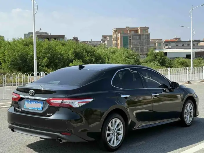 Toyota Camry 2023 Model 2.0G Deluxe Edition – фото 6