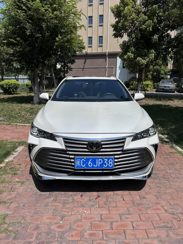 Toyota Avalon 2022 Model 2.0L Enterprising Edition – фото 2