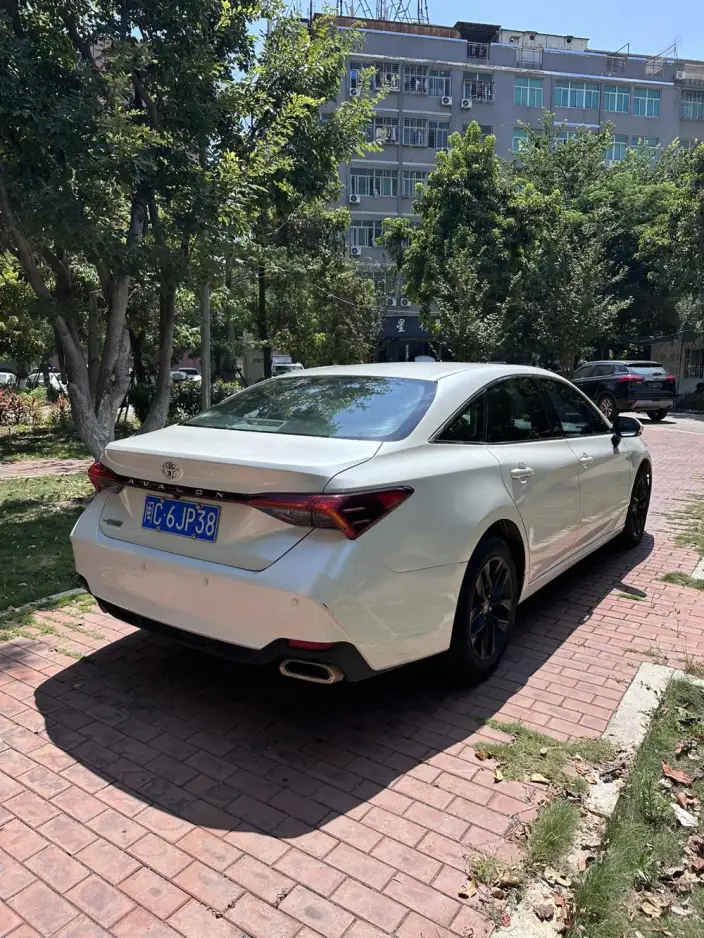 Toyota Avalon 2022 Model 2.0L Enterprising Edition – фото 4