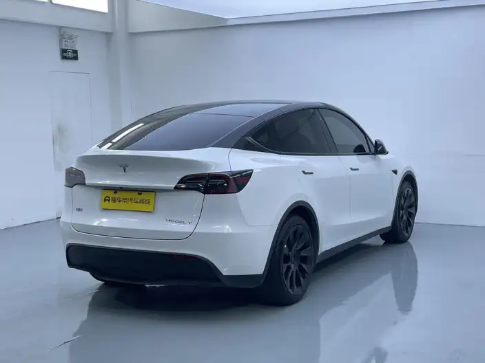 Model Y 2022 Model Facelift Rear-wheel drive version – фото 7