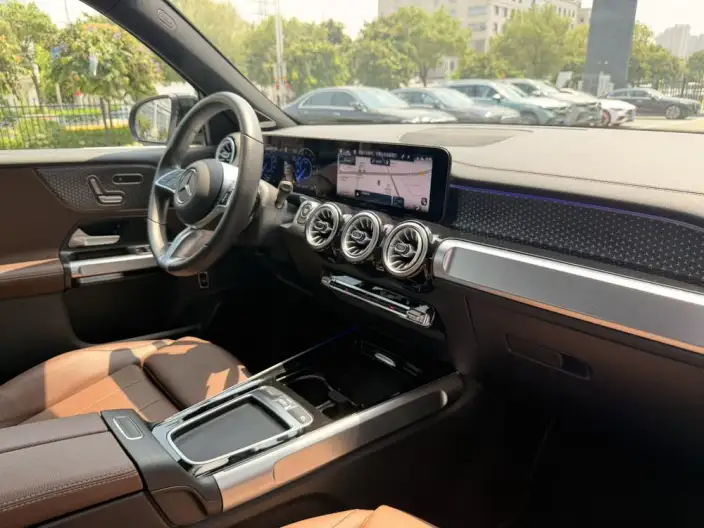 Mercedes-Benz EQB 2025 Model EQB 260 – фото 4