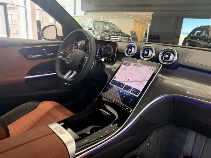 Mercedes-Benz C-Class PHEV 2024 Model C 350 eL