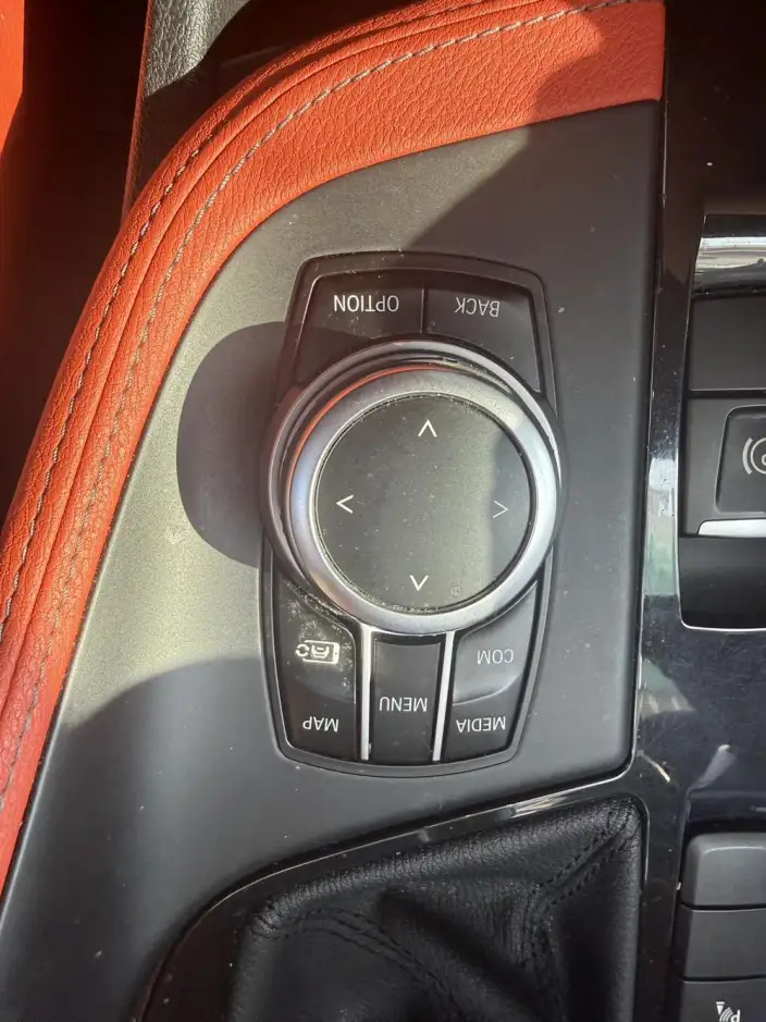 BMW X2 2022 Model sDrive25i M Off-road Set – фото 9