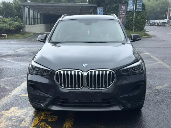 BMW X1 2022 Model sDrive25Li Leading Model – фото 2