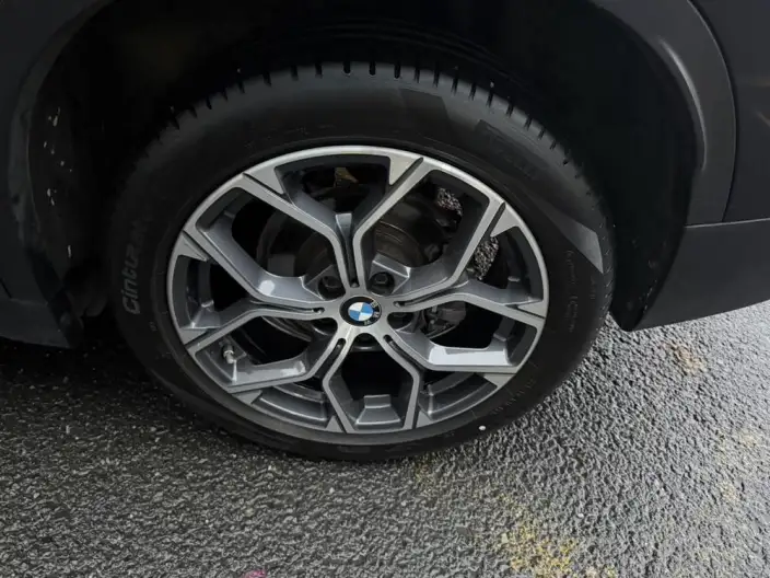 BMW X1 2022 Model sDrive25Li Leading Model – фото 9