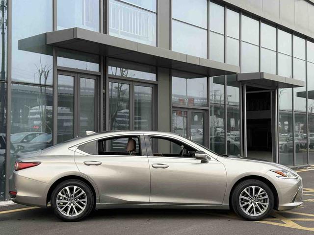 Lexus ES 2022 200 Excellence – фото 4