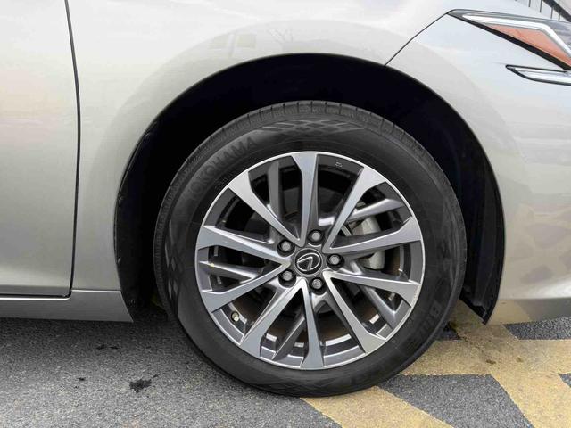 Lexus ES 2022 200 Excellence – фото 9