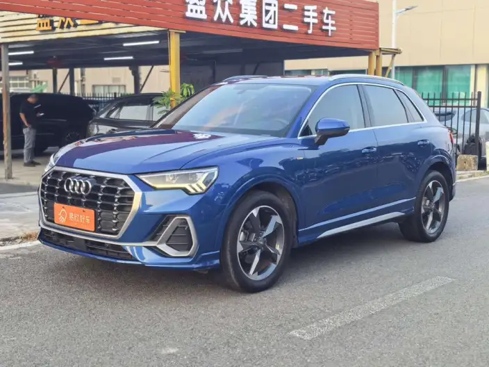 AUDI Q3 2020 Model 35 TFSI Fashion Dynamic Model – фото 1