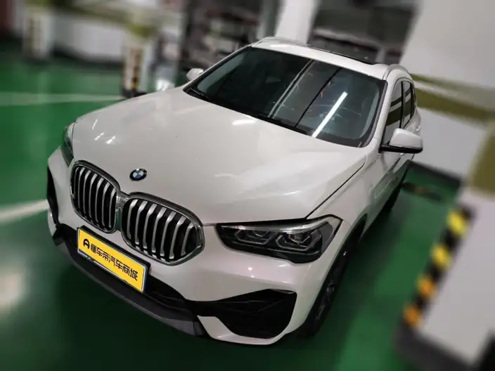 BMW X1 2022 Model sDrive25Li Leading Model – фото 1