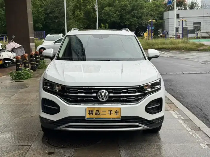 Volkswagen Tayron 2021 Model 330TSI 2WD Luxury Zhilian Edition Plus – фото 2