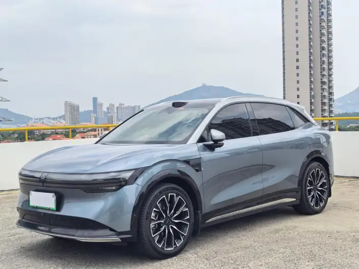 ZEEKR 7X 2025 Model 100kWh Long Battery Life Pro Rear Drive Smart Driving Edition – фото 1