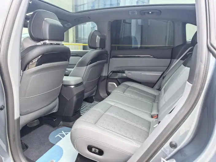 ZEEKR 7X 2025 Model 100kWh Long Battery Life Pro Rear Drive Smart Driving Edition – фото 9