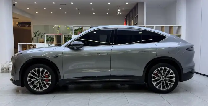 NIO EC6 2025 Model 75kWh – фото 3