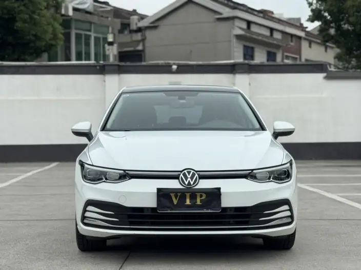 Volkswagen Golf 2021 Model 280TSI DSG Pro – фото 2