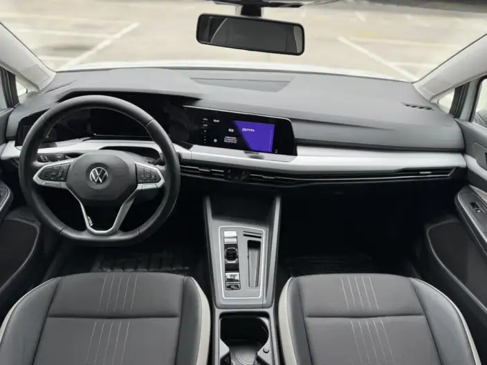 Volkswagen Golf 2021 Model 280TSI DSG Pro – фото 6