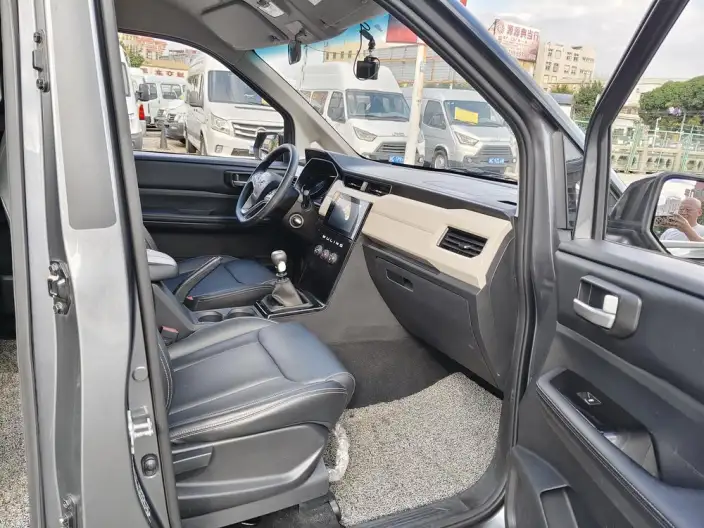 Wuling Zhcheng 2021 Model 1.5T Manual Luxury Model – фото 8
