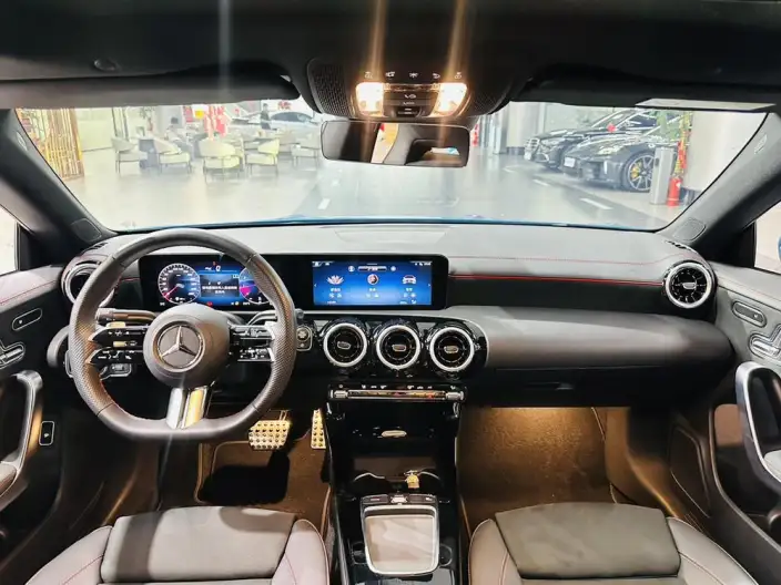 Mercedes-Benz CLA Imported 2024 Model CLA 200 Four-door Coupe – фото 7